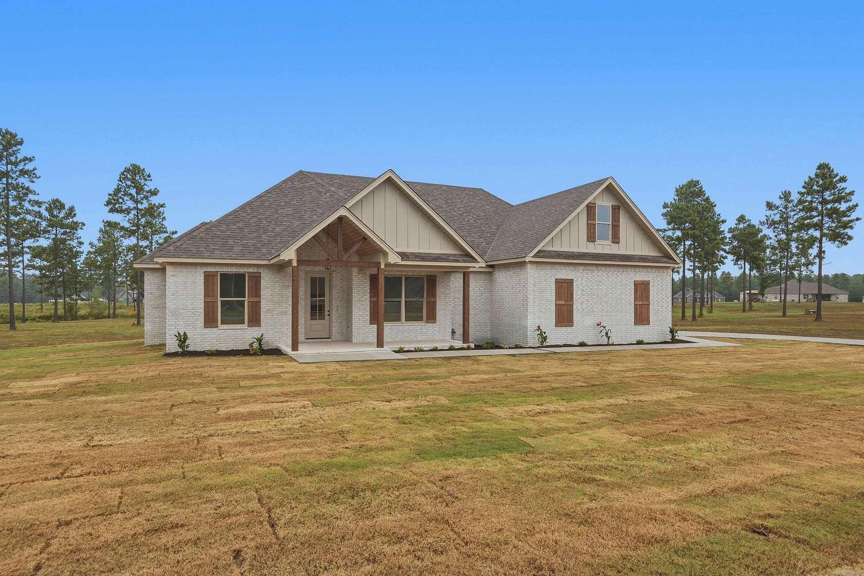 5.38 Acres of Land with Home for Sale in Sheridan, Arkansas