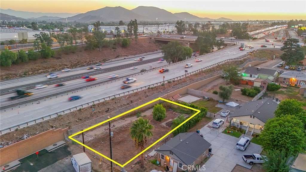0.16 Acres of Commercial Land for Sale in Bloomington, California