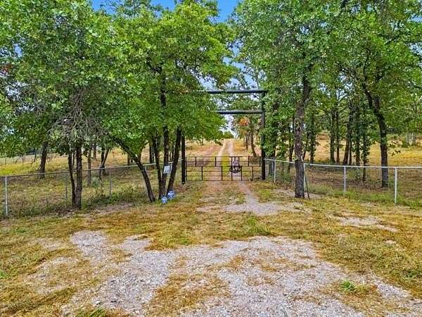 5 Acres of Residential Land for Sale in Newalla, Oklahoma