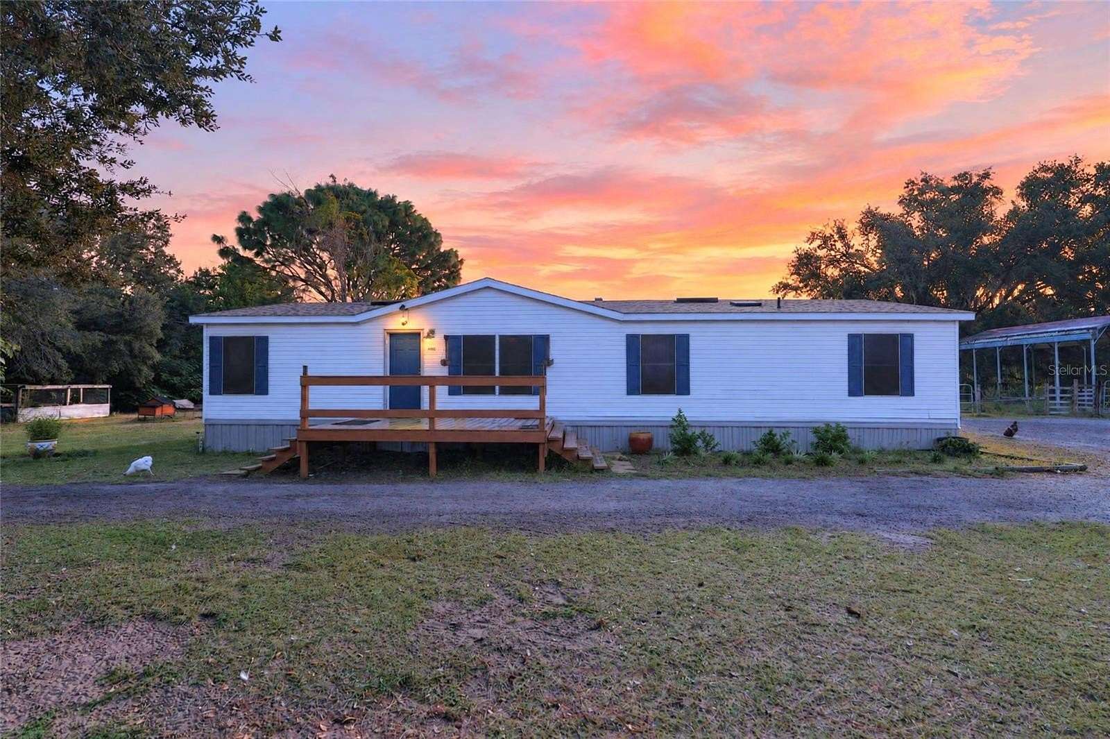 3 Acres of Land with Home for Sale in Ocala, Florida