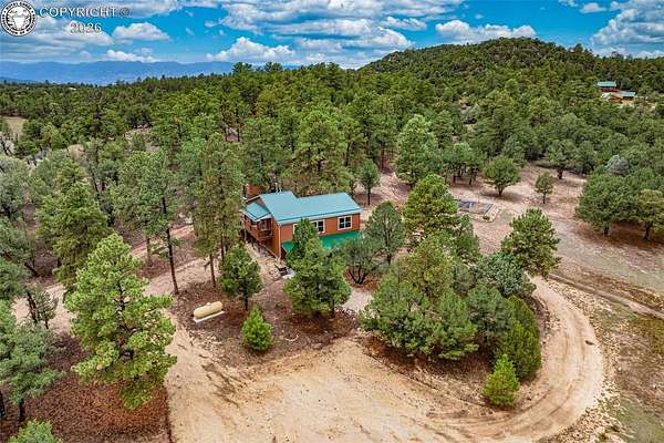 5 Acres of Land with Home for Sale in Cotopaxi, Colorado