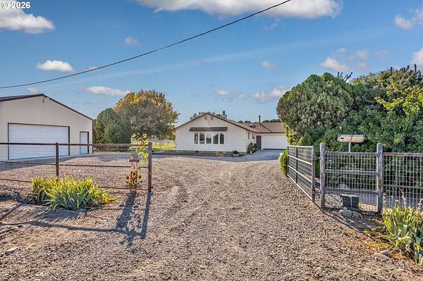 7 Acres of Improved Mixed-Use Land for Sale in Ontario, Oregon