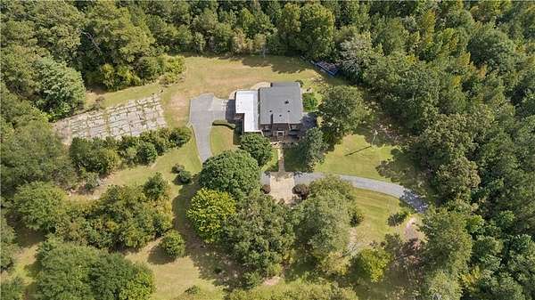 6 Acres of Land with Home for Sale in Oxford, Georgia