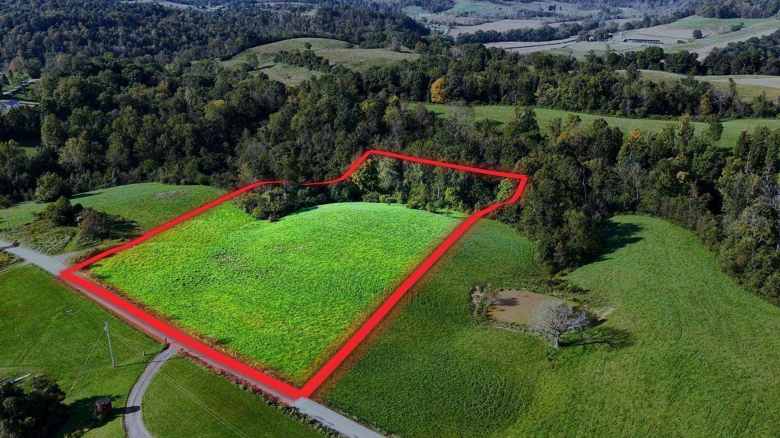 5 Acres of Land for Sale in Marietta, Ohio