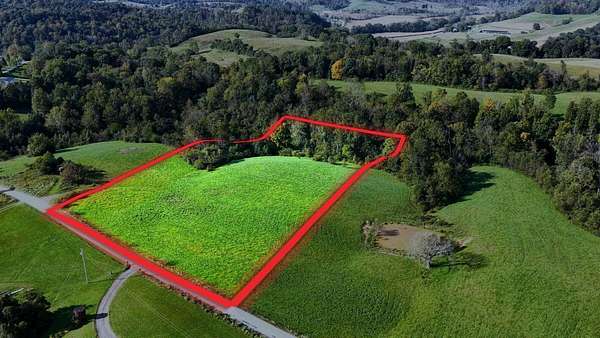 5 Acres of Land for Sale in Marietta, Ohio