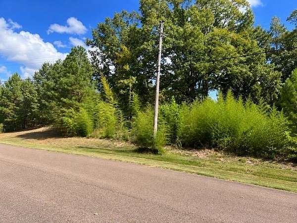 5.19 Acres of Residential Land for Sale in Eads, Tennessee