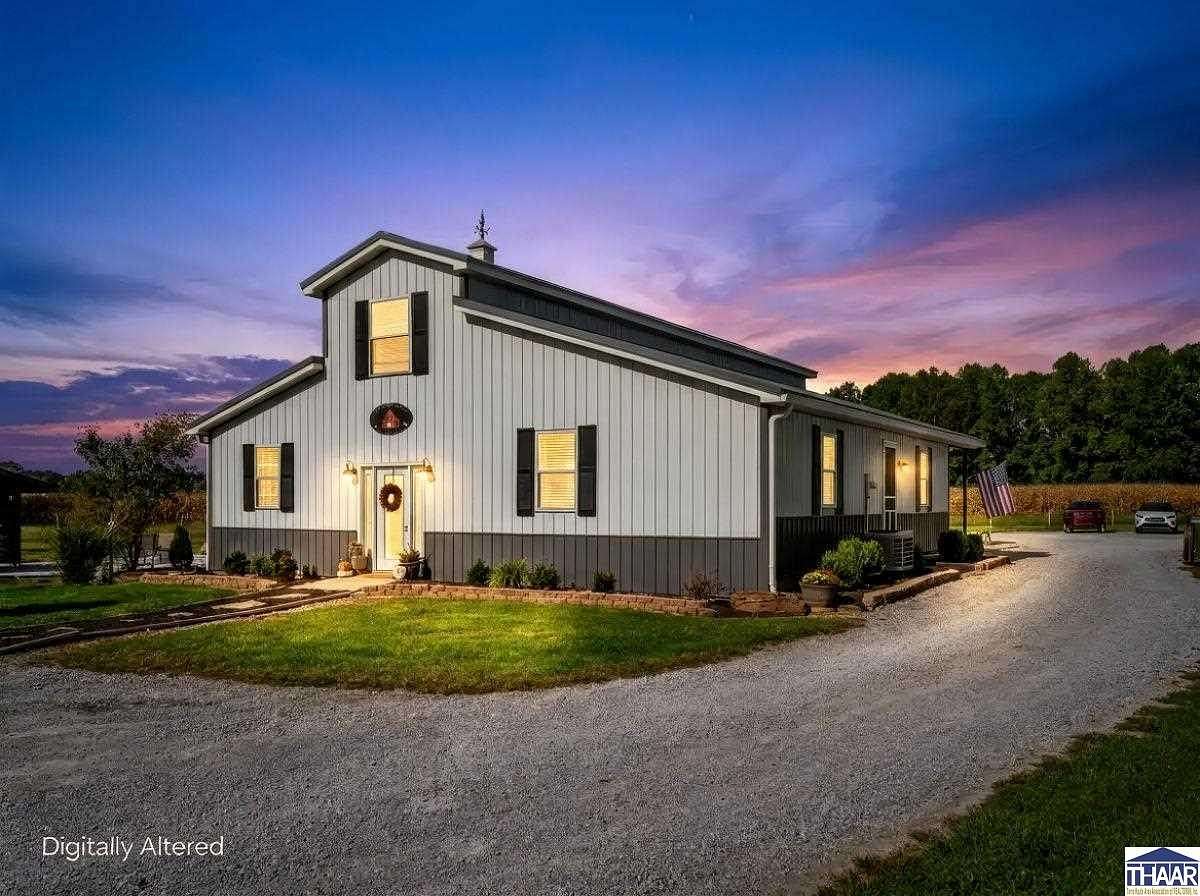 25 Acres of Land with Home for Sale in Brazil, Indiana