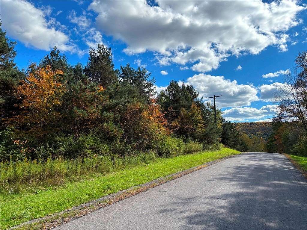 7 Acres of Residential Land for Sale in Sherburne, New York