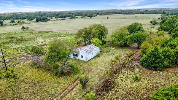 6.72 Acres of Residential Land for Sale in Mabank, Texas