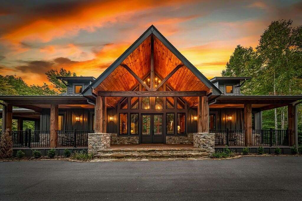 1.64 Acres of Land with Home for Sale in Blue Ridge, Georgia