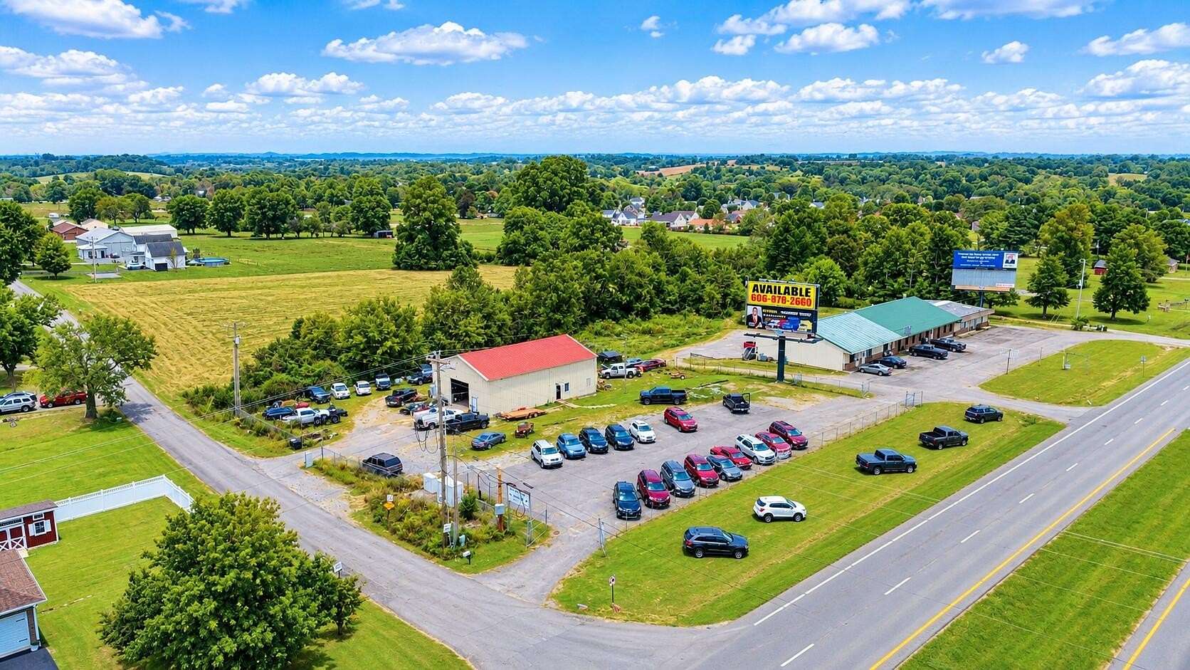 1.5 Acres of Improved Commercial Land for Sale in Stanford, Kentucky