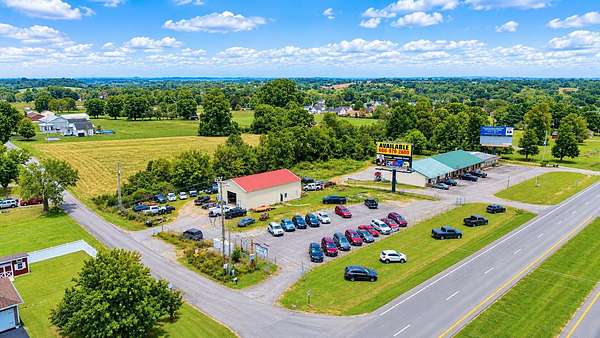 1.5 Acres of Improved Commercial Land for Sale in Stanford, Kentucky