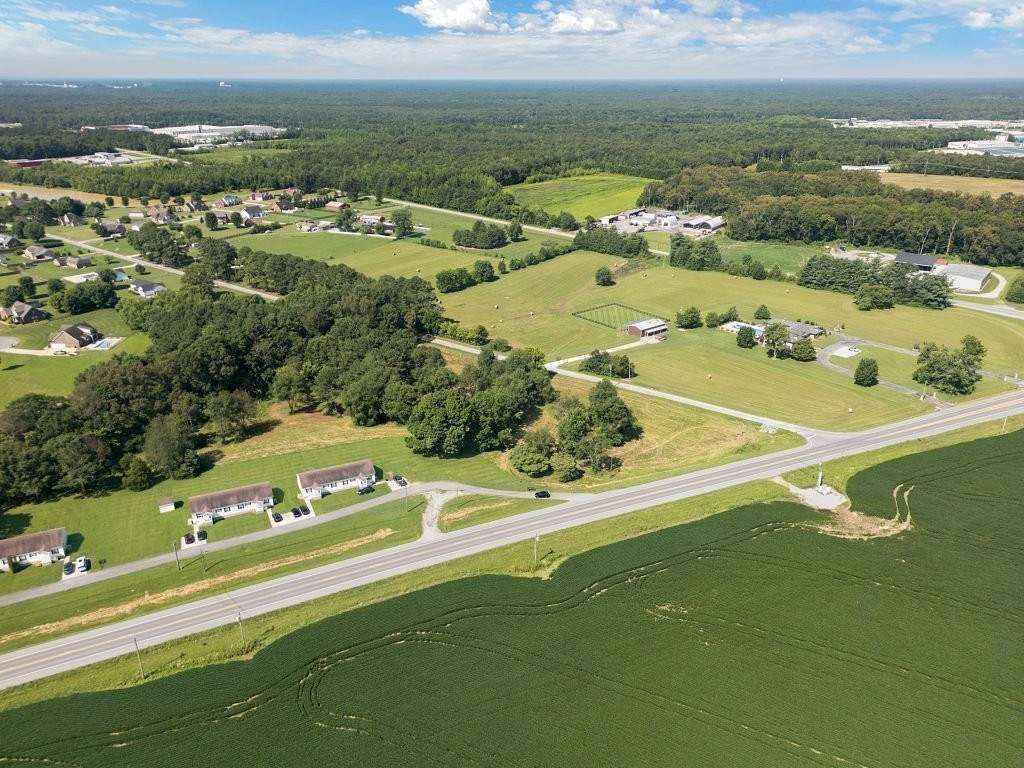 3.82 Acres of Mixed-Use Land for Sale in Hillsboro, Tennessee