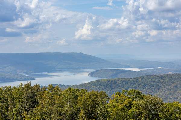 2.5 Acres of Residential Land for Sale in Haletown, Tennessee