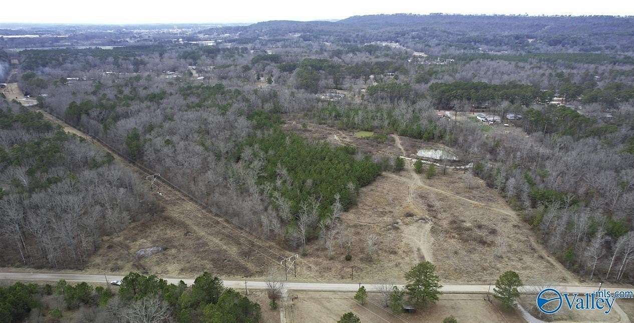24.6 Acres of Recreational & Residential Land for Sale in Gadsden, Alabama