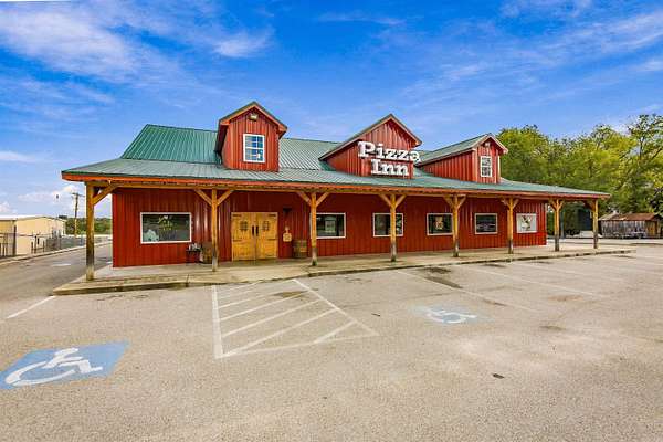 2.5 Acres of Improved Commercial Land for Sale in Mountain View, Arkansas