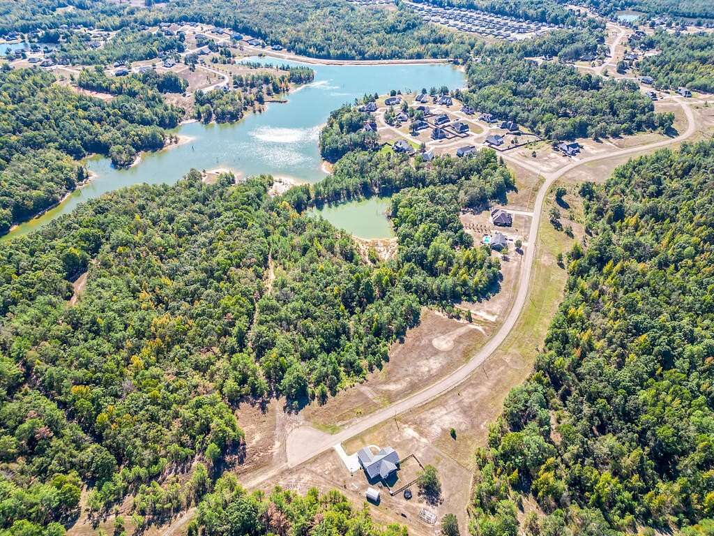 10 Acres of Residential Land for Sale in Oxford, Mississippi