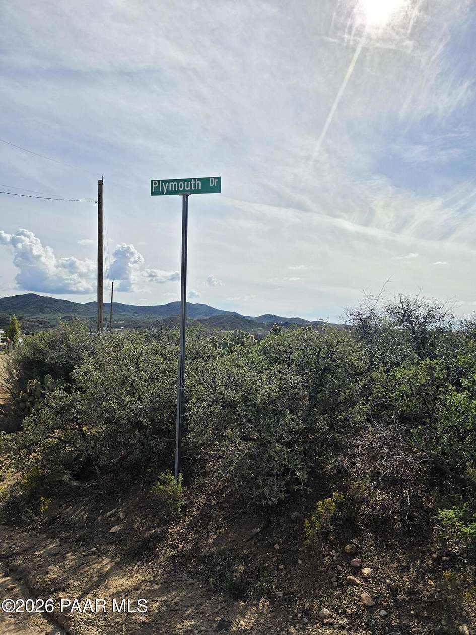 2 Acres of Land for Sale in Kirkland, Arizona