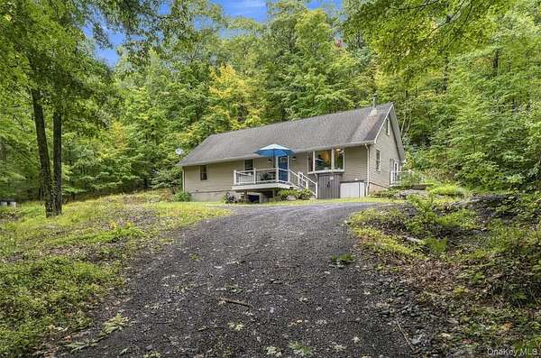 4.5 Acres of Land with Home for Sale in Plattekill, New York