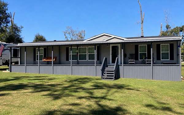 3.32 Acres of Land with Home for Sale in Live Oak, Florida