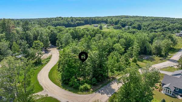 0.64 Acres of Residential Land for Sale in Brunswick, Maine