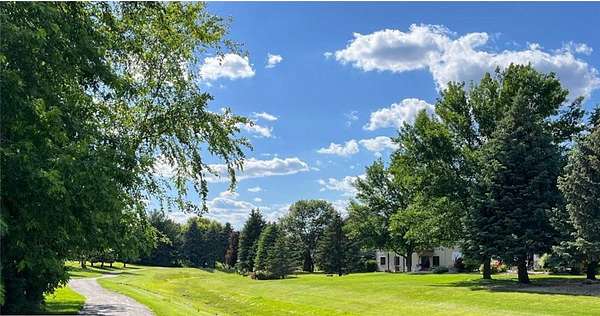 0.98 Acres of Residential Land for Sale in New Prague, Minnesota