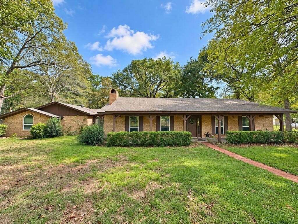 1.83 Acres of Land with Home for Sale in Diboll, Texas