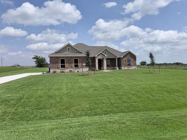 2 Acres of Land with Home for Sale in Weatherford, Texas