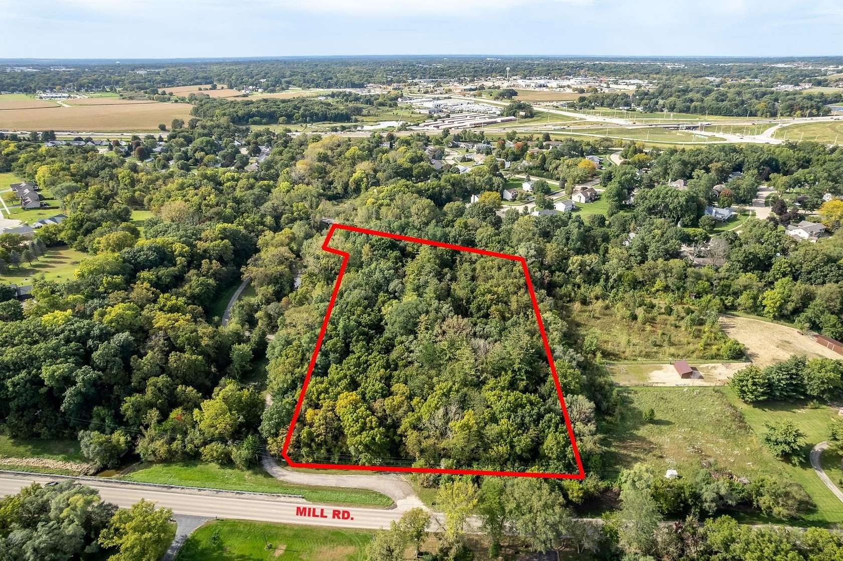 5.47 Acres of Residential Land for Sale in Cherry Valley, Illinois