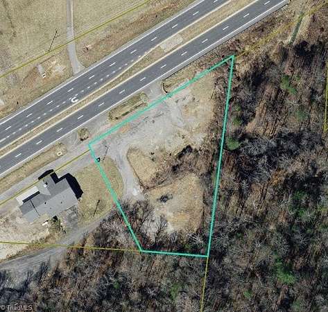 1 Acre of Commercial Land for Sale in North Wilkesboro, North Carolina
