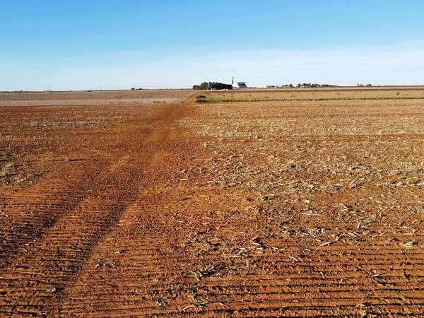 1 Acre of Residential Land for Sale in Ropesville, Texas