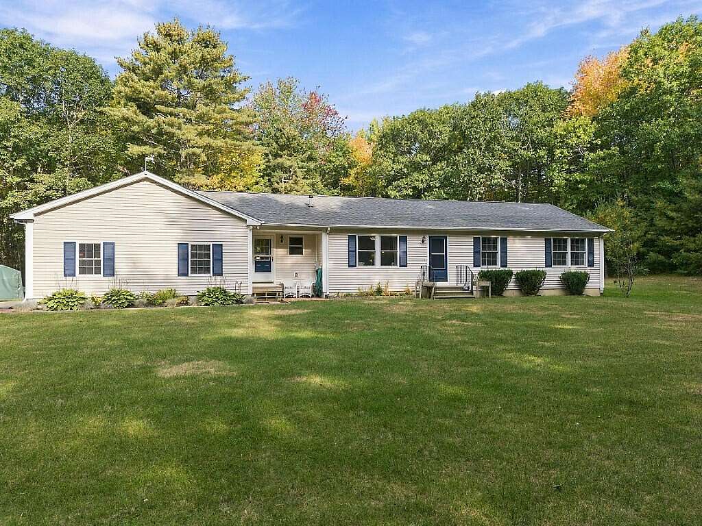 4 Acres of Land with Home for Sale in Topsham, Maine