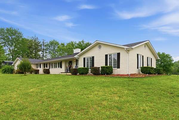 6.6 Acres of Land with Home for Sale in London, Kentucky