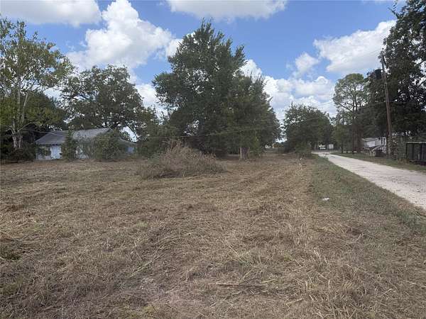 0.94 Acres of Residential Land for Sale in Franklin, Texas