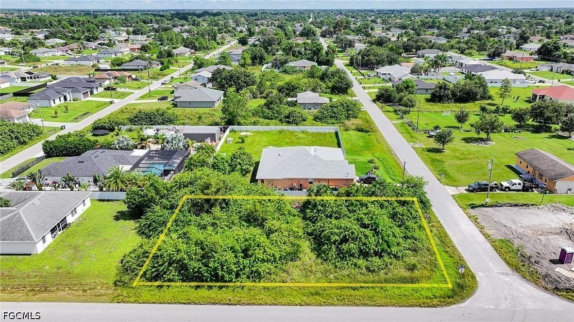 0.25 Acres of Residential Land for Sale in Lehigh Acres, Florida