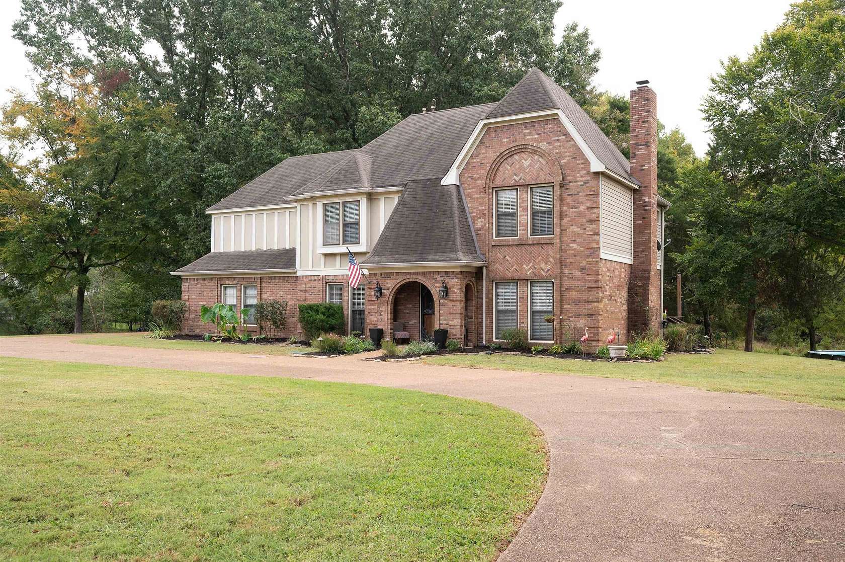 2 Acres of Land with Home for Sale in Cordova, Tennessee