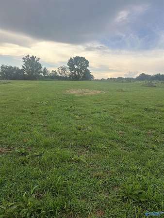 1.25 Acres of Residential Land for Sale in Arab, Alabama