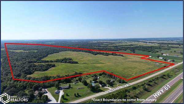376 Acres of Land for Sale in Montrose, Iowa