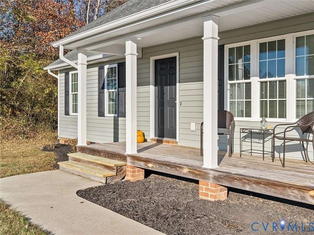 5.22 Acres of Land with Home for Lease in Amelia Court House, Virginia