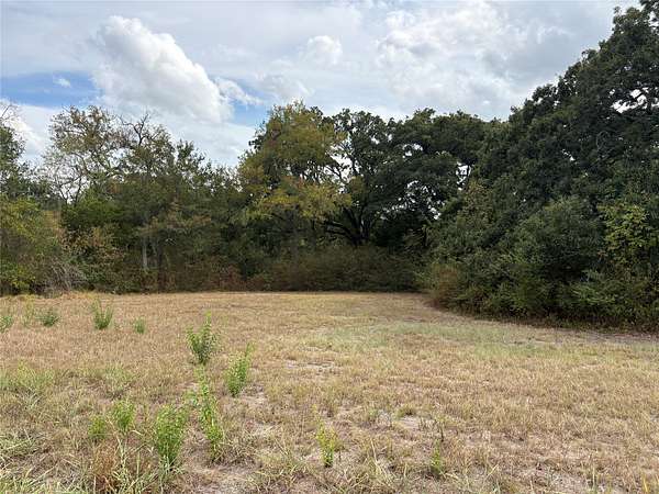 0.7 Acres of Residential Land for Sale in Commerce, Texas
