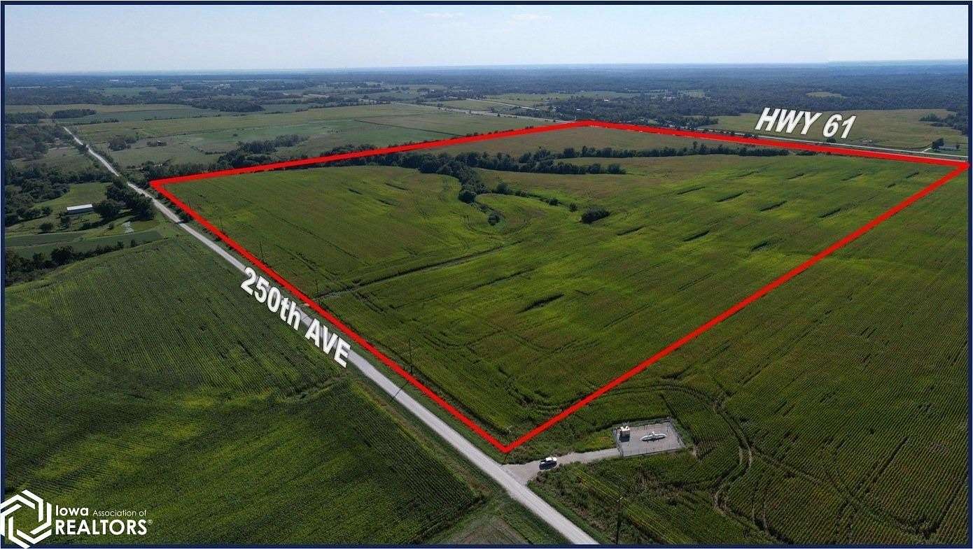 129 Acres of Agricultural Land for Sale in Montrose, Iowa