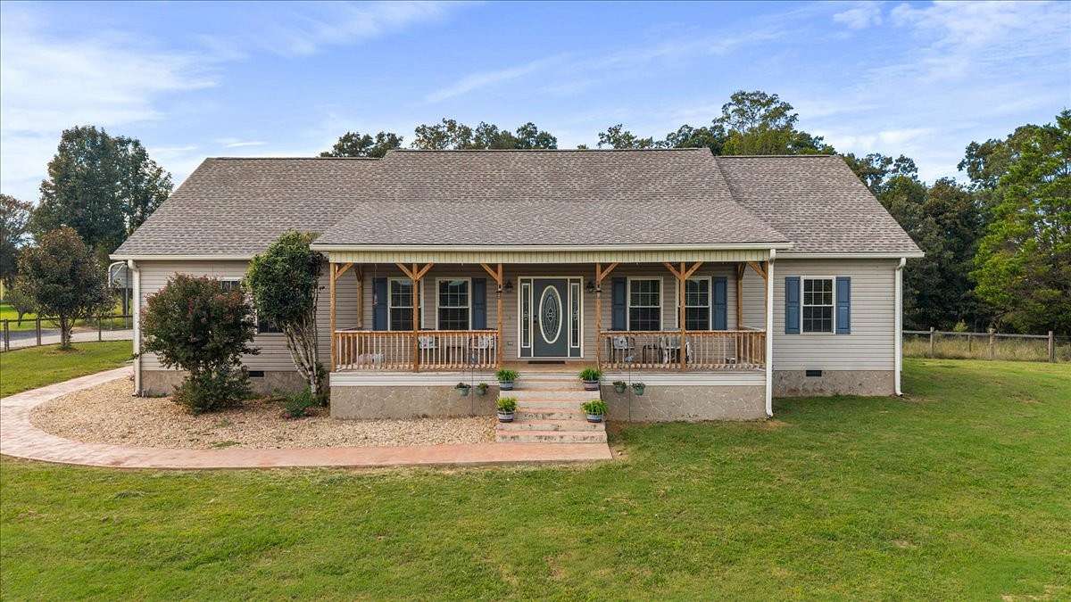 6.15 Acres of Land with Home for Sale in Cleveland, Tennessee