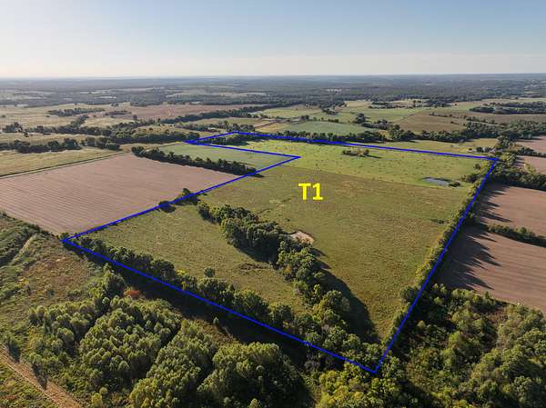 696 Acres of Land for Sale in Appleton City, Missouri