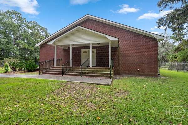 9.45 Acres of Improved Mixed-Use Land for Sale in Garden City, Georgia