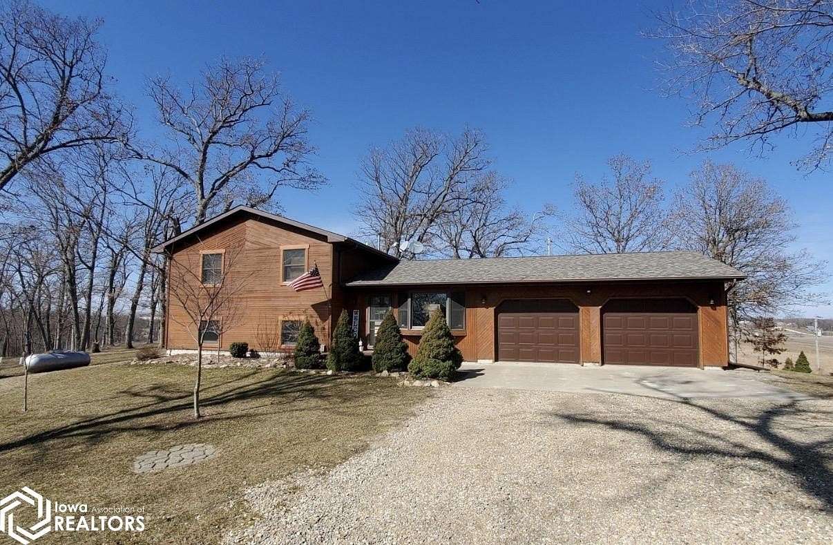 5.26 Acres of Land with Home for Sale in Montour, Iowa