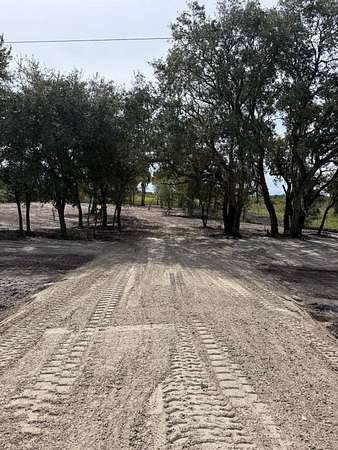 1.25 Acres of Residential Land for Sale in Okeechobee, Florida