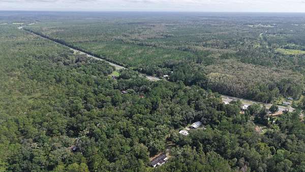 2 Acres of Residential Land for Sale in Tallahassee, Florida