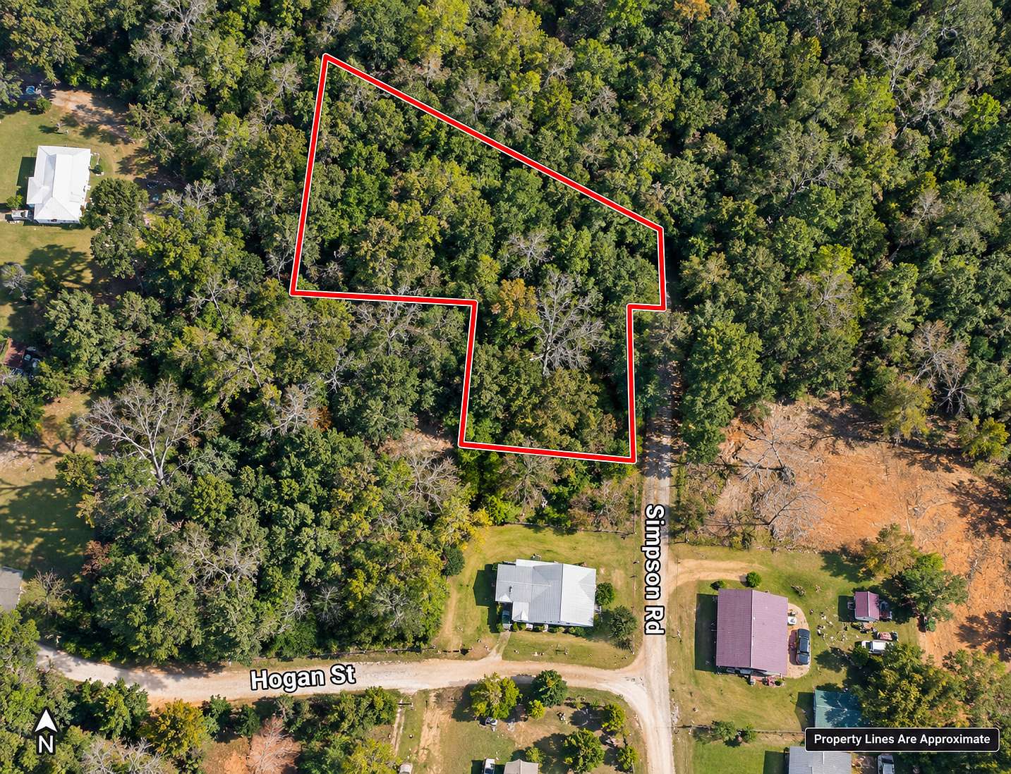 0.75 Acres of Residential Land for Sale in Cottonwood, Alabama