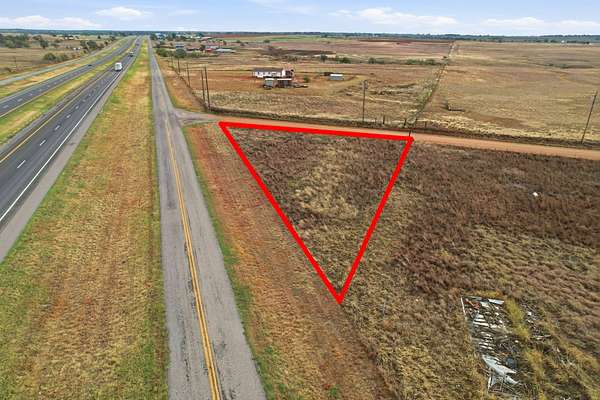 0.4 Acres of Commercial Land for Sale in Sayre, Oklahoma