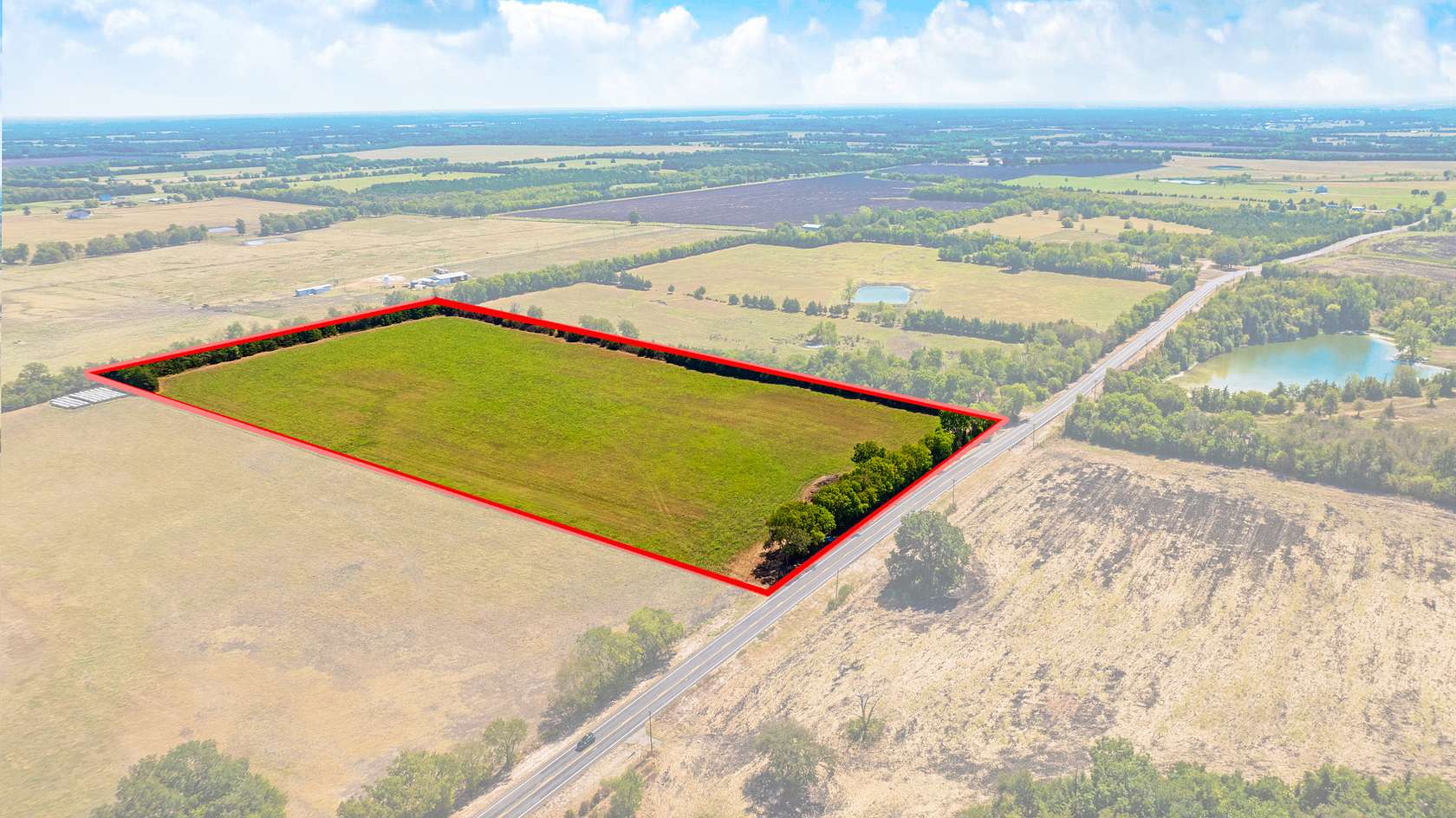 18.2 Acres of Land for Sale in Paris, Texas